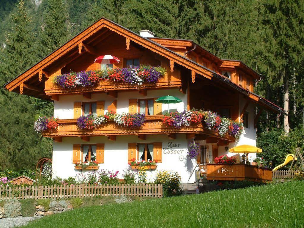 Haus Tasser Майерхофен Екстериор снимка